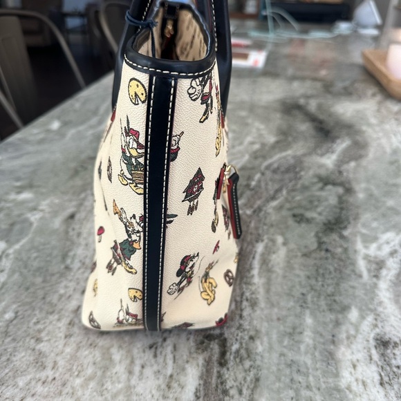 Dooney & Bourke x Disney Epcot World Showcase Germany Tote Bag NWT - Picture 7 of 10